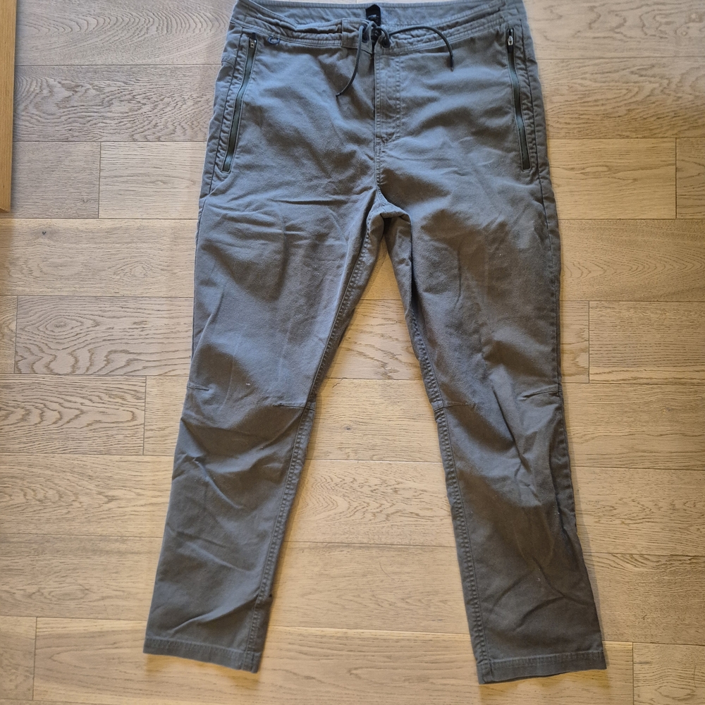 Men's Gray Casual Pants